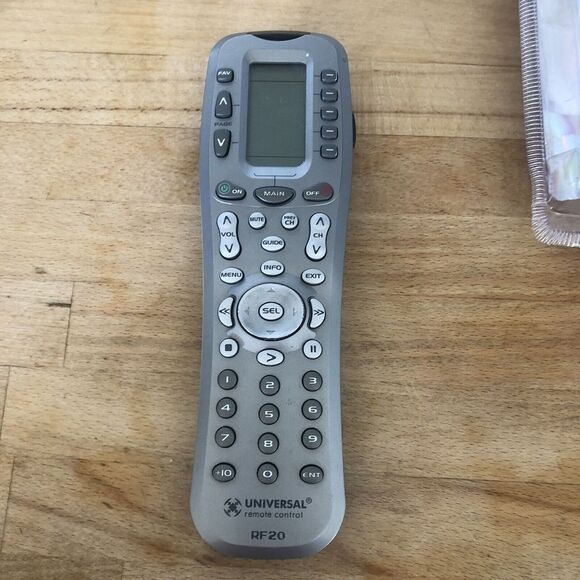 New Master Control RFS200 Universal Remote PowerPak MasterControl + PowerBlaster - Picture 2 of 7